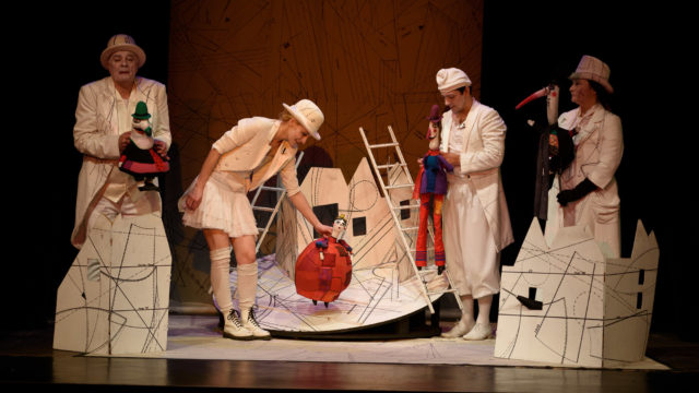 Teatr Ateneum Krawiec Niteczka